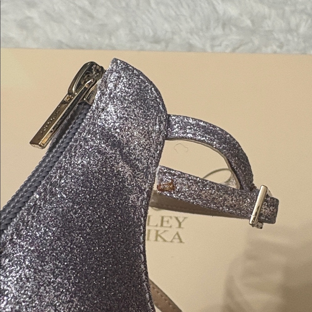 NEW In Box Jewel Badgley Mischka Purple Lilac Glitter Diana Strappy Heels Size 7 - Picture 11 of 16